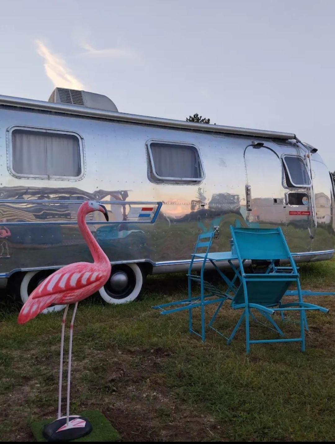Vintage Camp 호텔 Chabris 외부 사진